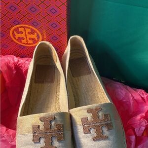 Tory Burch Tan Espadrilles with Brown Logo